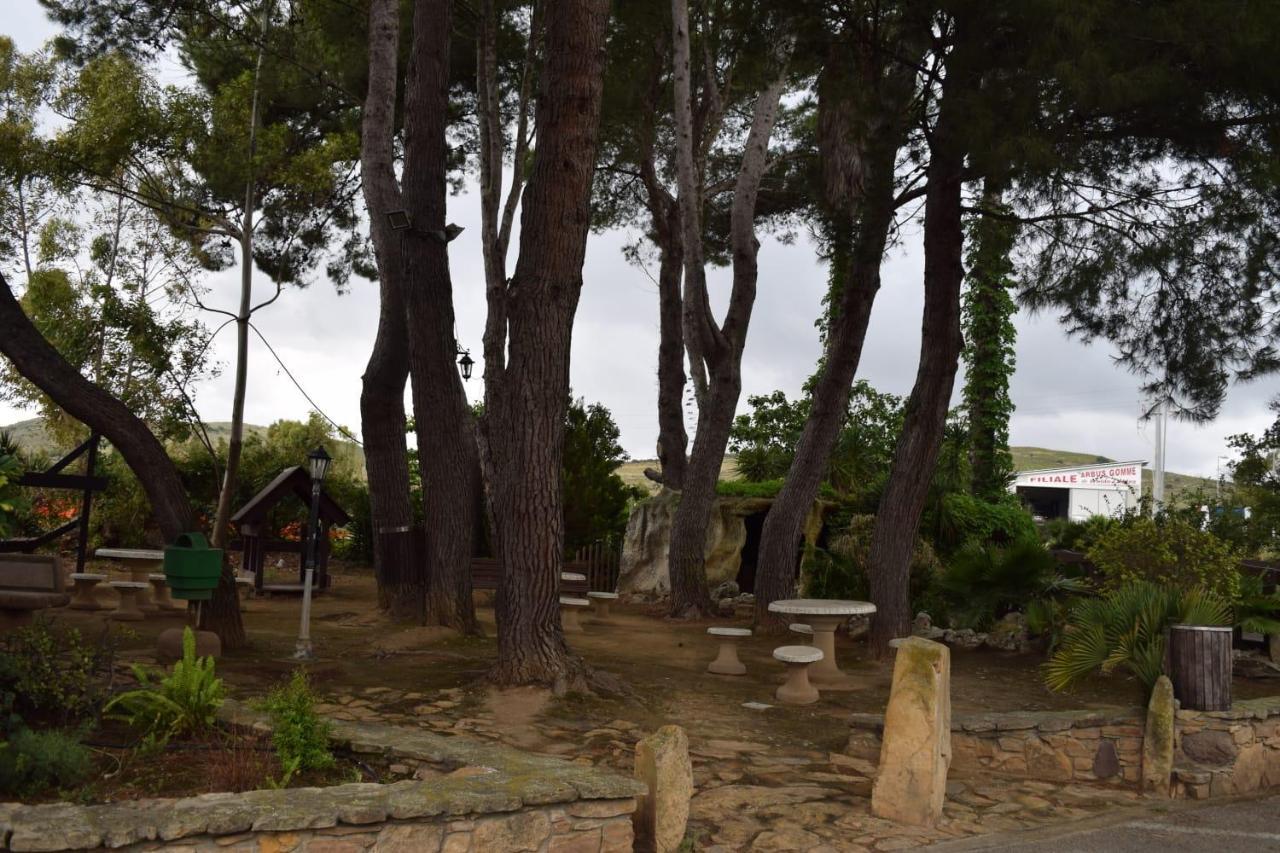 Hotel Garden Nuraminis Εξωτερικό φωτογραφία