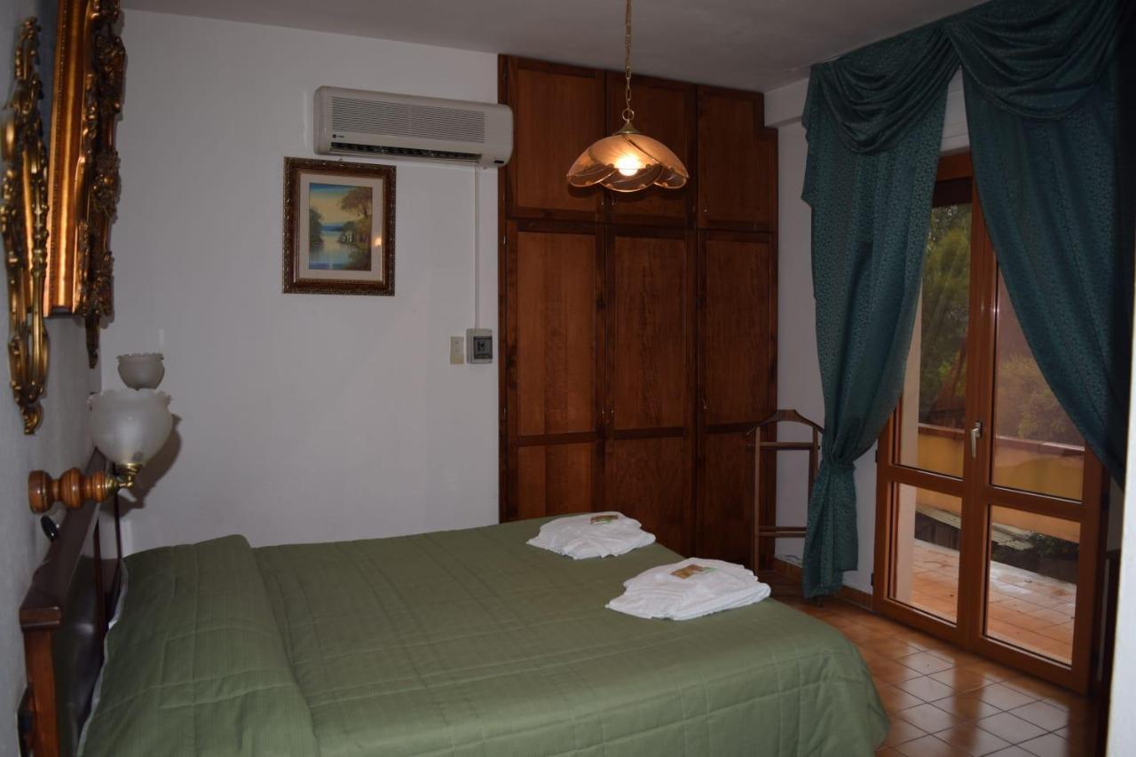 Hotel Garden Nuraminis Εξωτερικό φωτογραφία