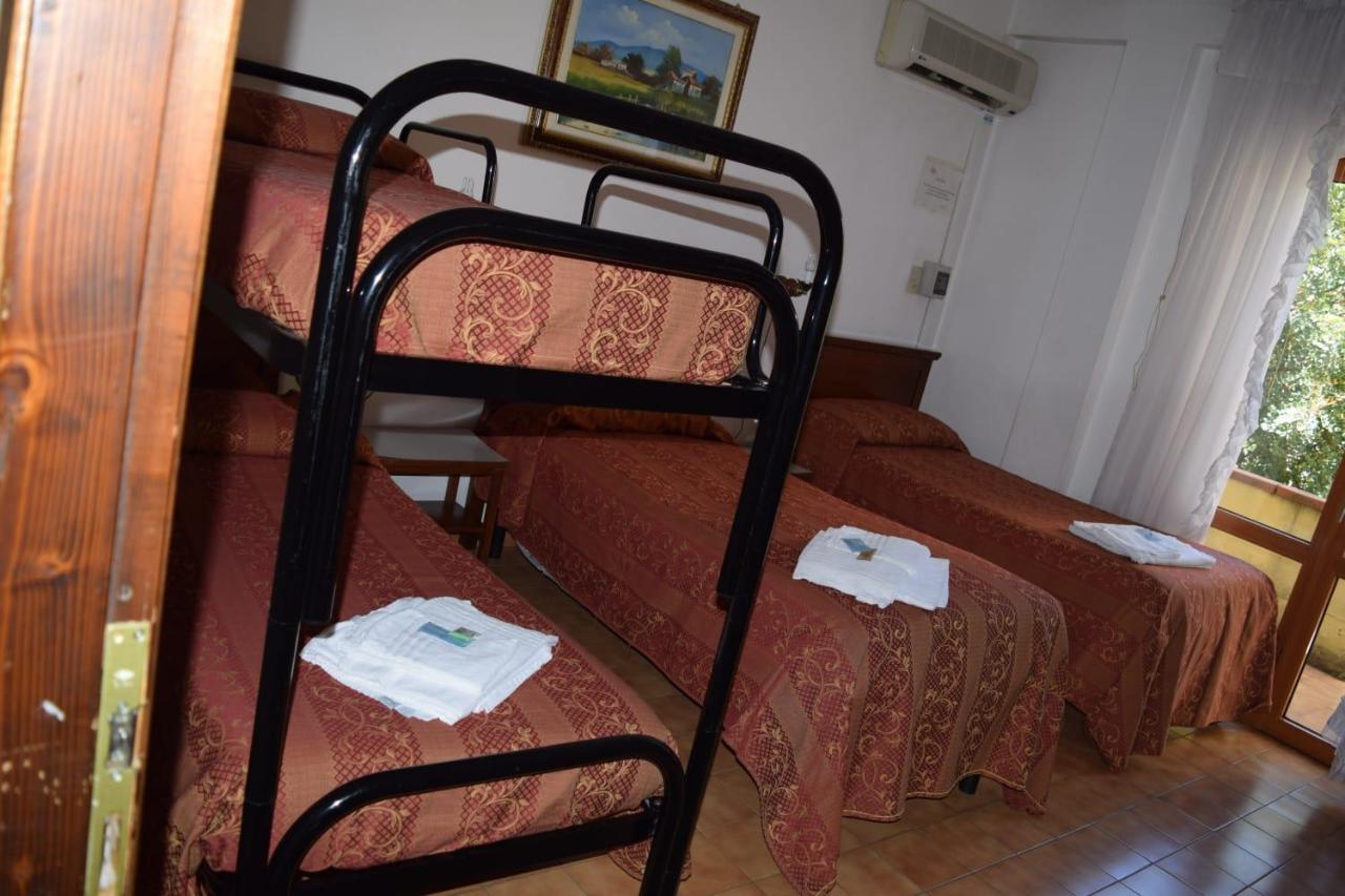 Hotel Garden Nuraminis Εξωτερικό φωτογραφία